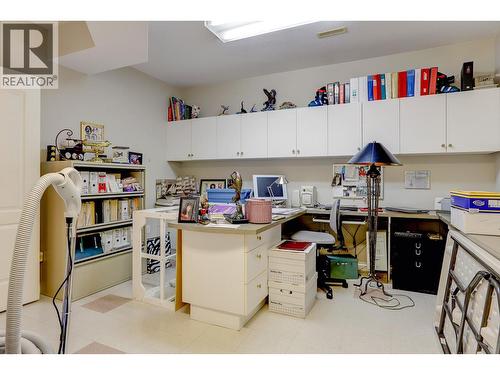 1101 Phoenix Drive, Vernon, BC - Indoor