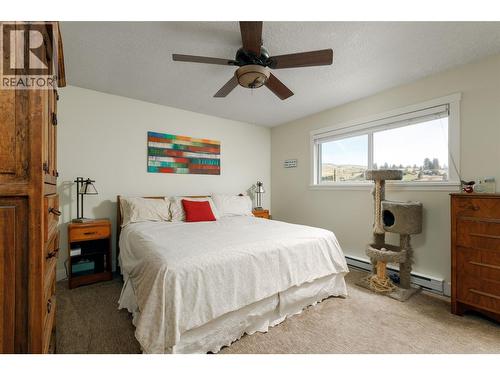 2351 Gallagher Road, Kelowna, BC - Indoor Photo Showing Bedroom