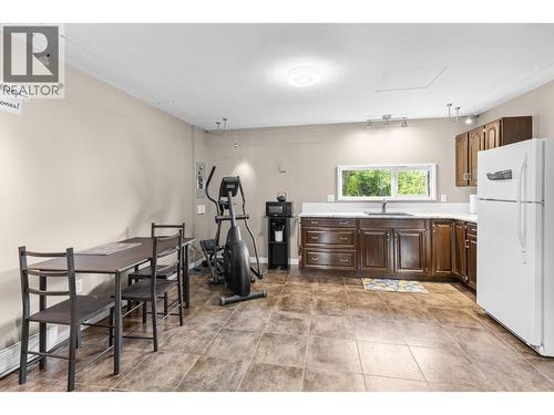 GUEST SUITE - 2351 Gallagher Road, Kelowna, BC - Indoor