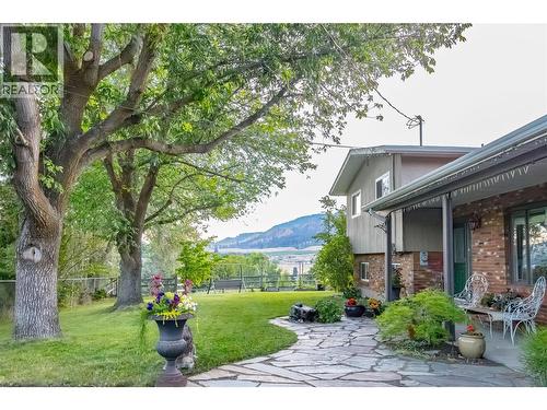 2351 Gallagher Road, Kelowna, BC - Outdoor