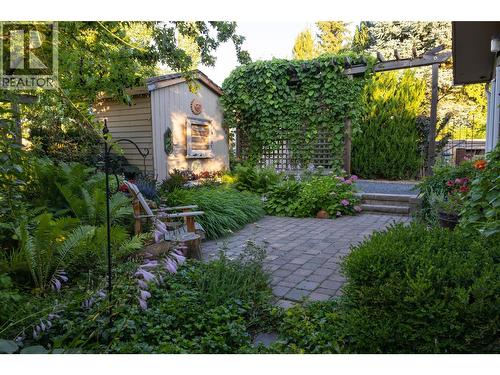 2351 Gallagher Road, Kelowna, BC - Outdoor