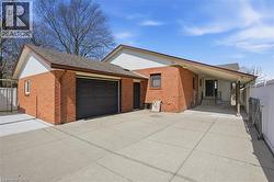 8 FIRELANE 14D Road Niagara-On-The-Lake, ON L0S 1J0