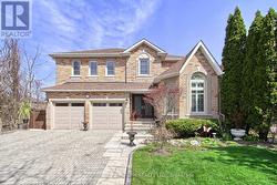 32 TIMBER VALLEY AVENUE Richmond Hill, ON L4E 3S6