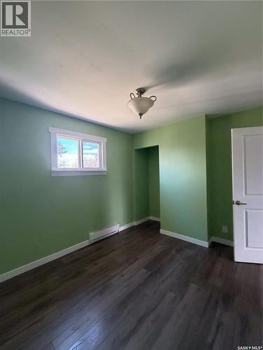 302 Aberdeen Street, Elbow, SK - Indoor Photo Showing Other Room
