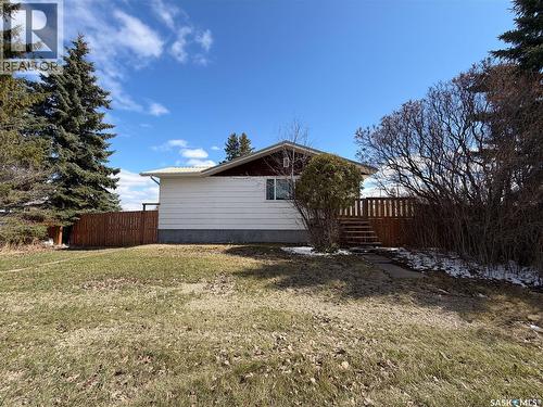 302 Aberdeen Street, Elbow, SK - Outdoor