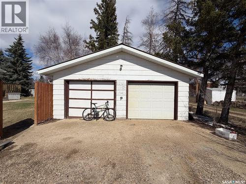 302 Aberdeen Street, Elbow, SK - Outdoor