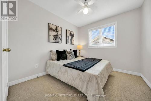 3rd Bedroom - 5 Westhampton Way, Hamilton, ON - Indoor Photo Showing Bedroom