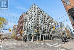 PH20 - 39 BRANT STREET Toronto, ON M5V 3X1