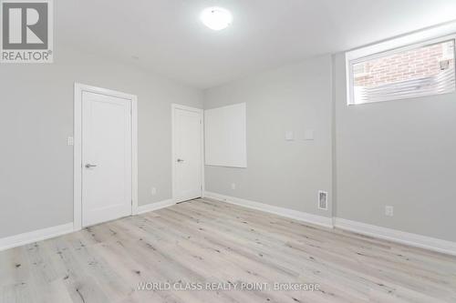 560 Woodview Road, Burlington, ON - Indoor Photo Showing Other Room