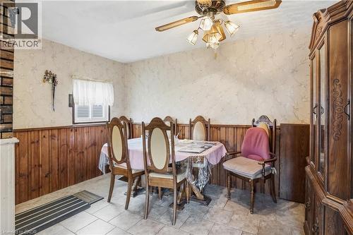 105 Tolton Avenue, Hamilton, ON - Indoor Photo Showing Dining Room