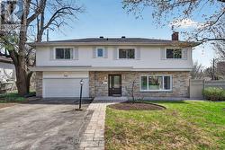 546 DOVERCOURT AVENUE  Ottawa, ON K2A 0V1