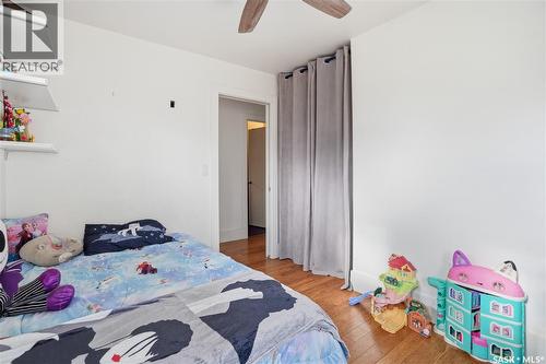 2543 Garnet Street, Regina, SK - Indoor Photo Showing Bedroom