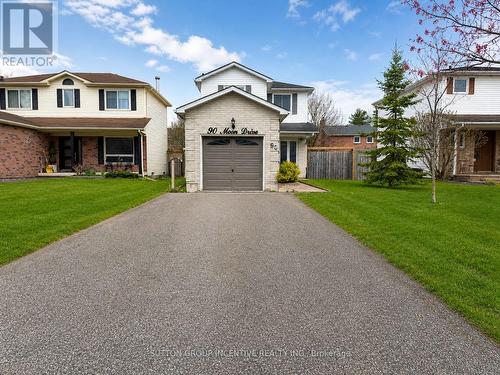 90 MOON DRIVE  Barrie, ON L4N 7G9