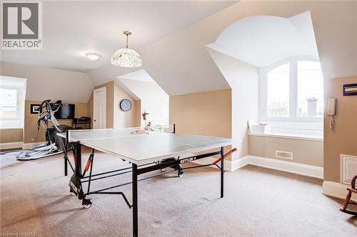 5 Undercliffe Avenue, Hamilton, ON - Indoor