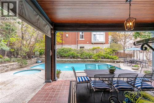 5 Undercliffe Avenue, Hamilton, ON - Outdoor With In Ground Pool