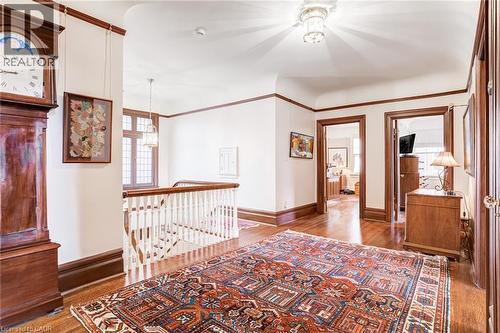 5 Undercliffe Avenue, Hamilton, ON - Indoor Photo Showing Other Room