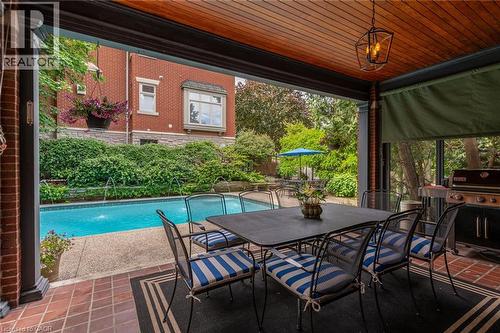 5 Undercliffe Avenue, Hamilton, ON - Outdoor With In Ground Pool
