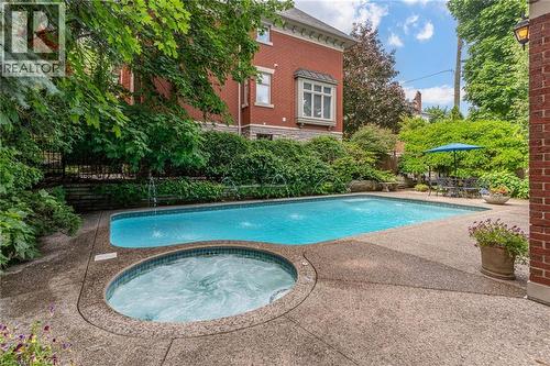 5 Undercliffe Avenue, Hamilton, ON - Outdoor With In Ground Pool With Deck Patio Veranda