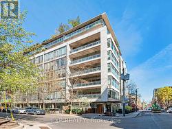 510 - 66 PORTLAND STREET Toronto, ON M5V 2M6