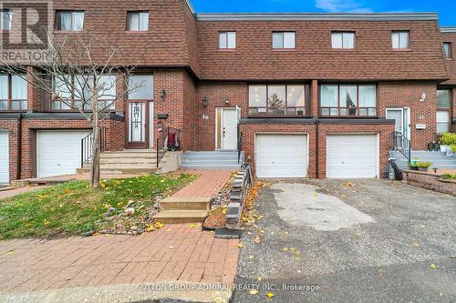 40 STATELY WAY  Markham, ON L3T 3Z8