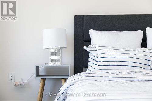 111 Stoneleigh Drive, Blue Mountains, ON - Indoor Photo Showing Bedroom