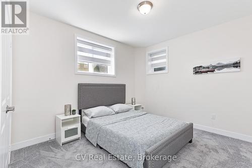 111 Stoneleigh Drive, Blue Mountains, ON - Indoor Photo Showing Bedroom