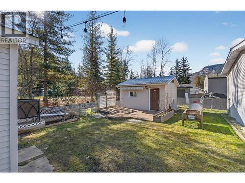 5 Bc97A Highway Unit# 11, Sicamous, BC 