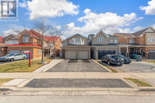 19 VINTAGE GATE  Brampton, ON L6X 4C4
