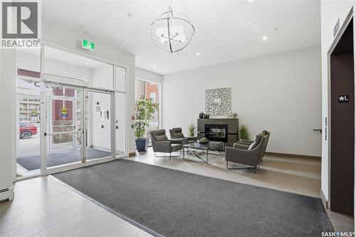 323 1025 Moss Avenue, Saskatoon, SK - Indoor With Fireplace