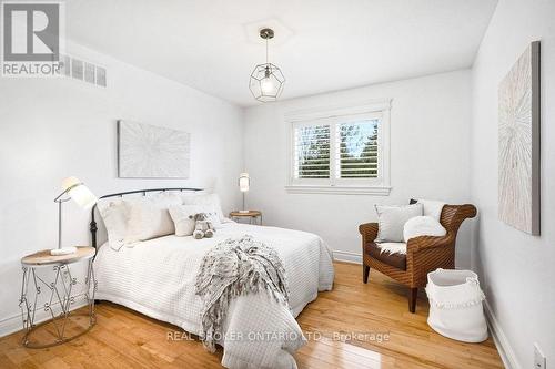 32 Feldspar Crescent, Ottawa, ON - Indoor Photo Showing Bedroom