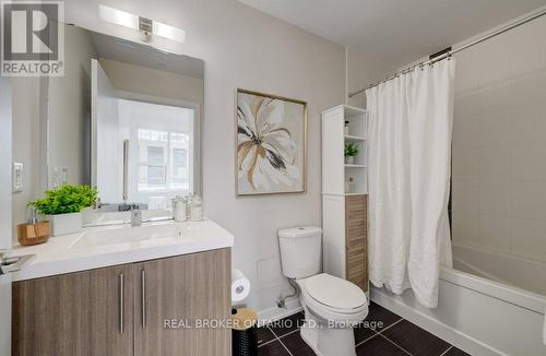 308 - 85 Duke Street W, Kitchener, ON - Indoor Photo Showing Bathroom