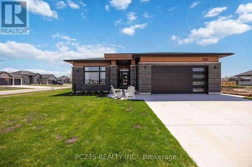 3585 BRITT BOULEVARD  Plympton-Wyoming (Plympton Wyoming), ON N0N 1E0