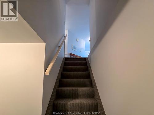 21 Earl Drive, Chatham, ON - Indoor Photo Showing Other Room