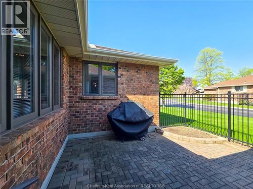 21 Earl Drive, Chatham, ON - Outdoor