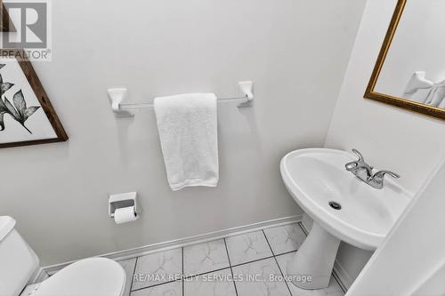 6 Creekwood Drive, Brampton, ON - Indoor Photo Showing Bathroom