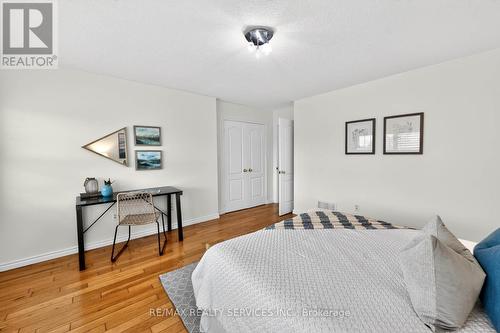 6 Creekwood Drive, Brampton, ON - Indoor Photo Showing Bedroom