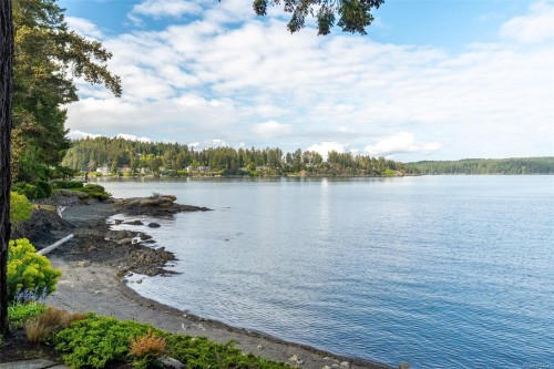 16-2330 Harbour Rd, Sidney, BC 