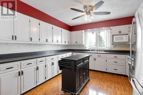 162 15Th Sideroad E, Tehkummah, Manitoulin Island, ON - Indoor Photo Showing Kitchen With Double Sink