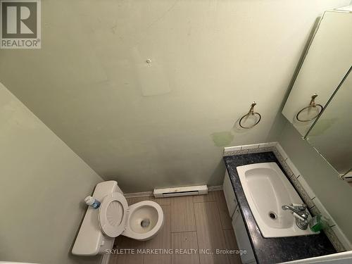 24 - 2 Paradise Boulevard, Ramara, ON - Indoor Photo Showing Bathroom