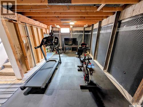 24 Dryburgh Crescent, Regina, SK - Indoor
