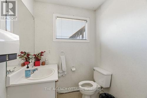 1310 Woodward Avenue, Ottawa, ON 
