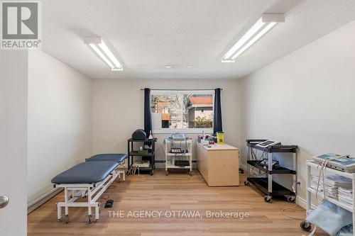 1310 Woodward Avenue, Ottawa, ON 
