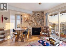 403 2295 PANDORA STREET  Vancouver, BC V5L 1N6