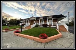 16 Reserve Street  Glace Bay, NS B1A 4V8