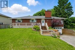 1427 ROSEBELLA AVENUE Ottawa, ON K1T 1E5