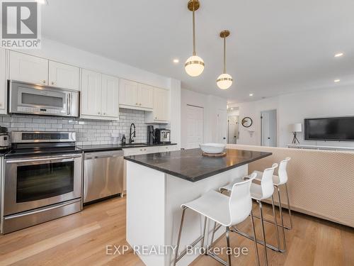 805 - 36 James Street S, Hamilton, ON - Indoor Photo Showing Kitchen With Upgraded Kitchen