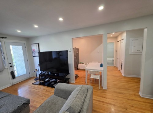 Salon - 233-266 Rue Lawrence, Longueuil (Greenfield Park), QC - Indoor Photo Showing Other Room