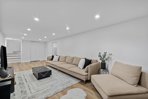 Salle familiale - 523 7E Avenue, Saint-Jérôme, QC - Indoor Photo Showing Living Room