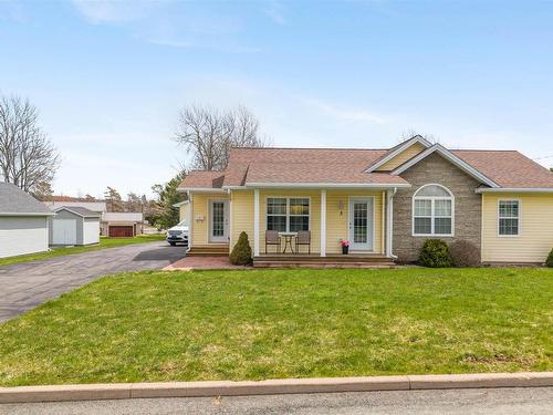 3 Chestnut Street  New Glasgow, NS B2H 0E4