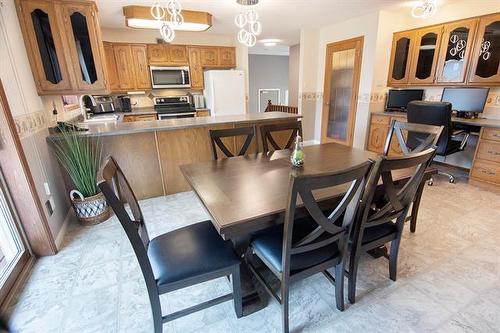 70028 Molson 50E Rd, Molson, MB 